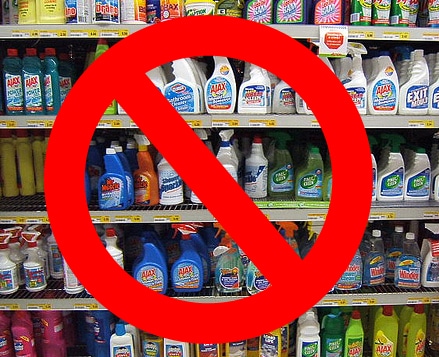 8 Hidden Toxins Lurking in Your Cleaning Products
